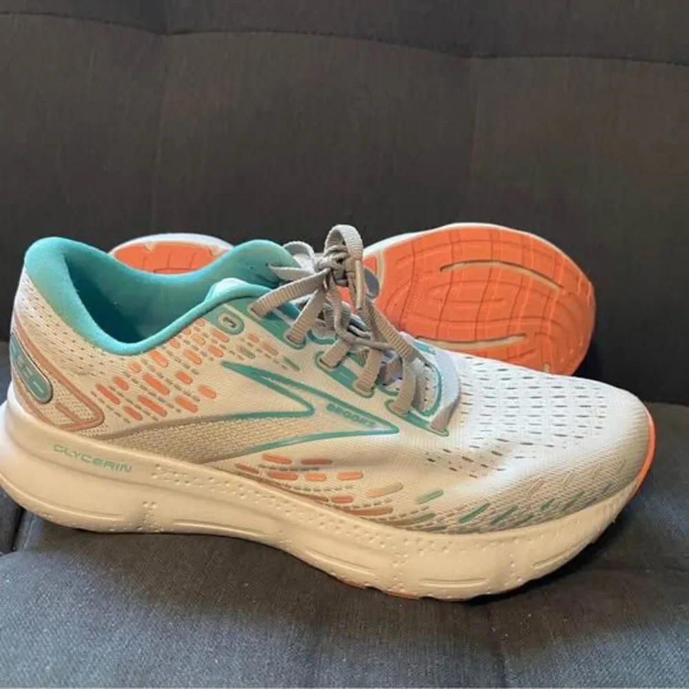 8.5 Wide Brooks Glycerin 20 Women’s Running Shoes Grey Orange